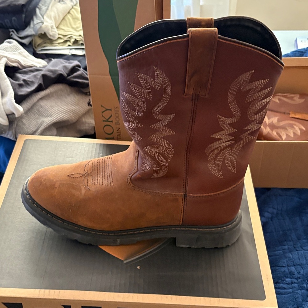 Men's Tan Western Boots